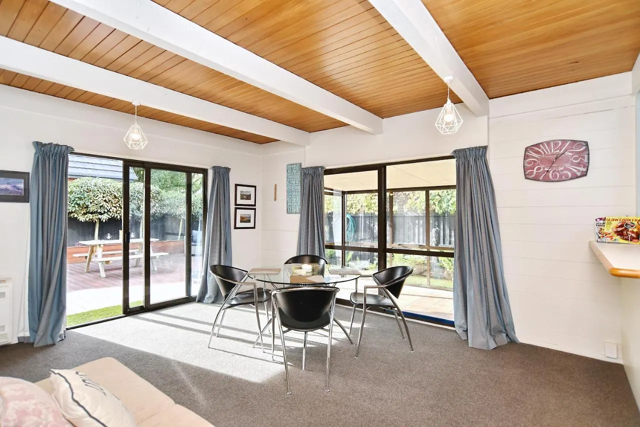 Merivale Lane - Christchurch Holiday Homes